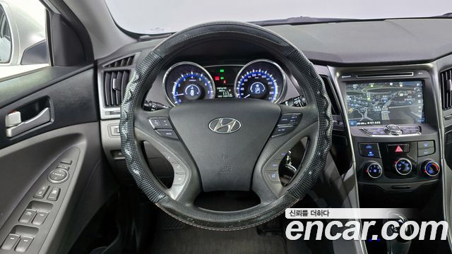 Hyundai Sonata 2013 — photo 21
