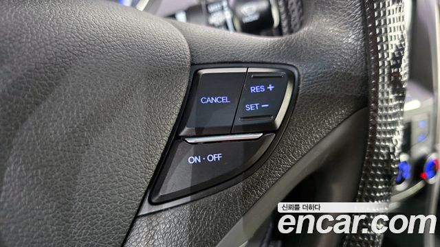 Hyundai Sonata 2013 — photo 25