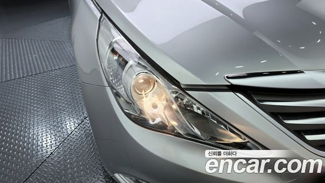 Hyundai Sonata 2013 — photo 8