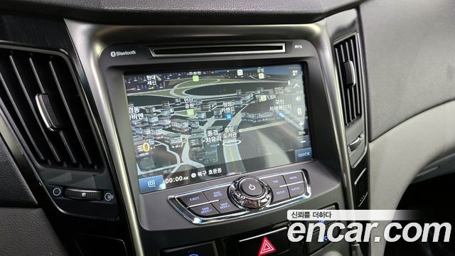 Hyundai Sonata 2013 — photo 29
