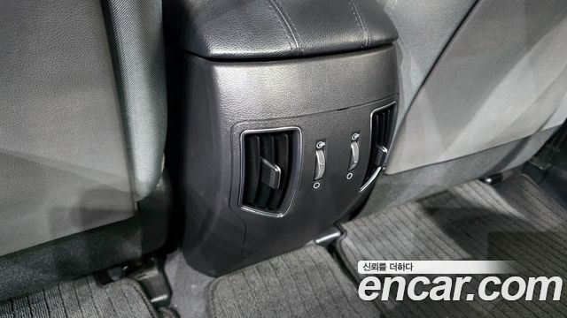 Hyundai Sonata 2013 — photo 31