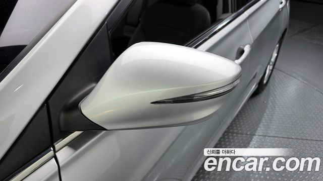 Hyundai Sonata 2013 — photo 32