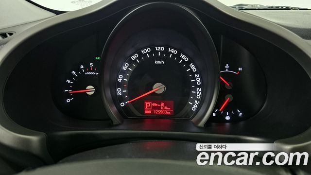 Kia Sportage 2014 — photo 8