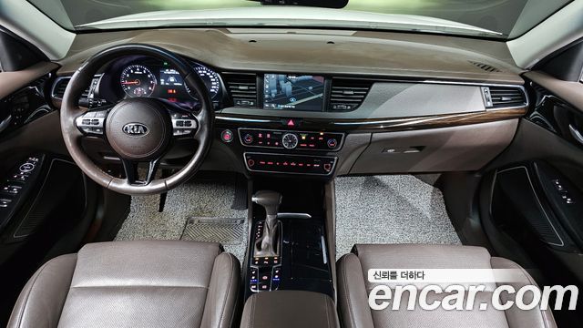 Kia K7 2018 — photo 7