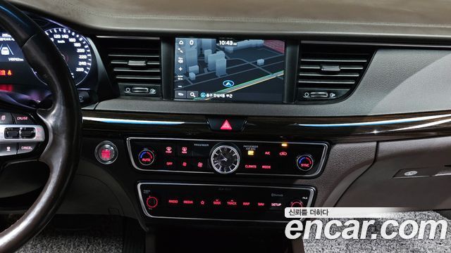 Kia K7 2018 — photo 14