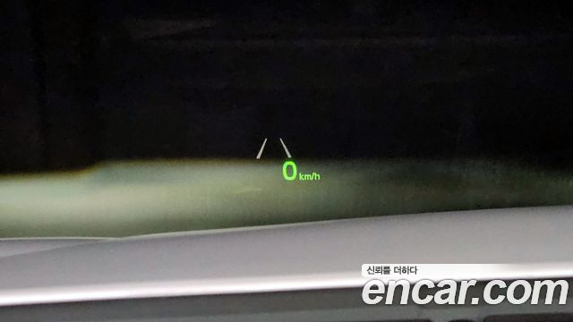 Kia K7 2018 — photo 18