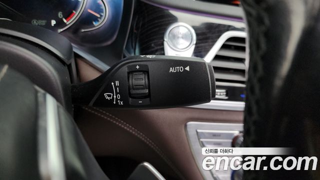 BMW 7-Series 2016 — photo 15
