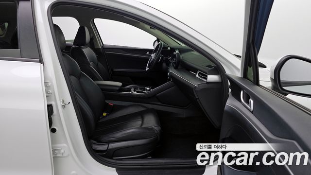 Kia K5 2021 — photo 17