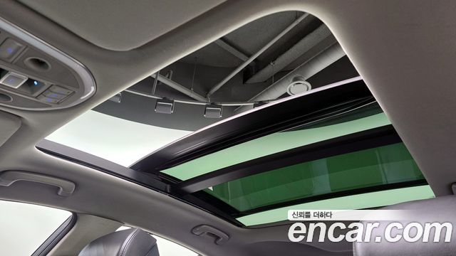 Genesis G80 2017 — photo 24