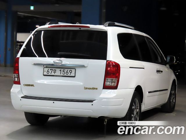 Kia Canival 2014 — photo 4