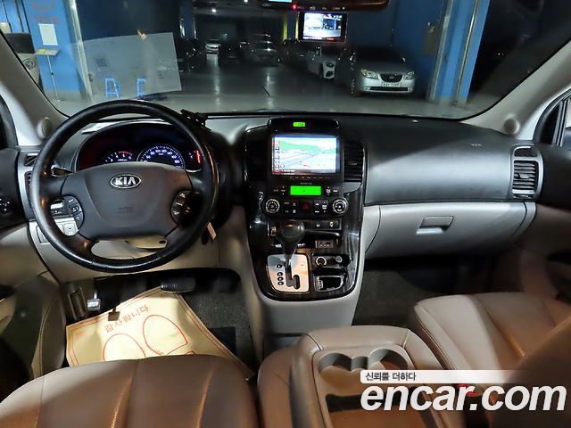 Kia Canival 2014 — photo 5