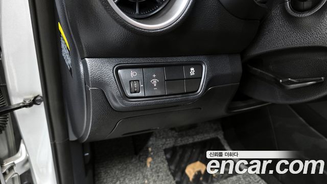 Kia K3 2019 — photo 16