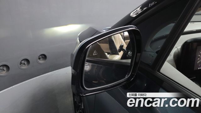 Kia Canival 2021 — photo 27