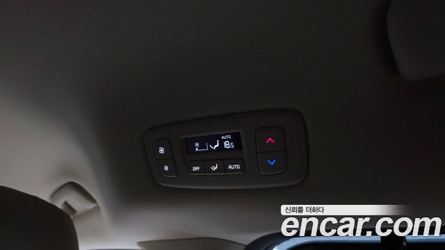 Kia Canival 2021 — photo 31