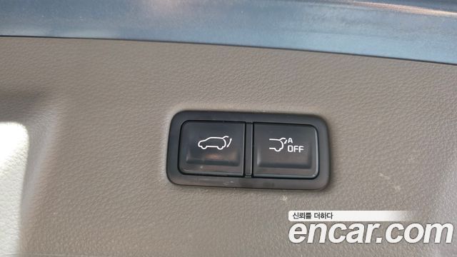 Kia Canival 2021 — photo 40