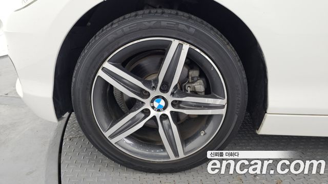 BMW 1-Series 2017 — photo 5