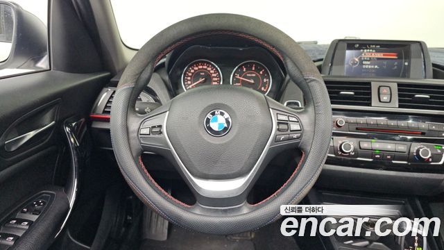 BMW 1-Series 2017 — photo 13