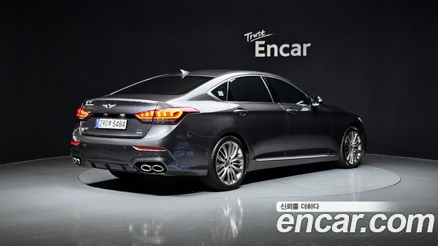 Genesis G80 2018 — photo 2