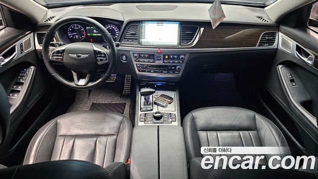 Genesis G80 2018 — photo 10