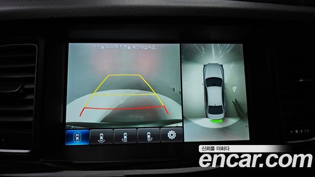 Genesis G80 2018 — photo 20