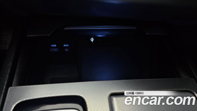Genesis G80 2018 — photo 22