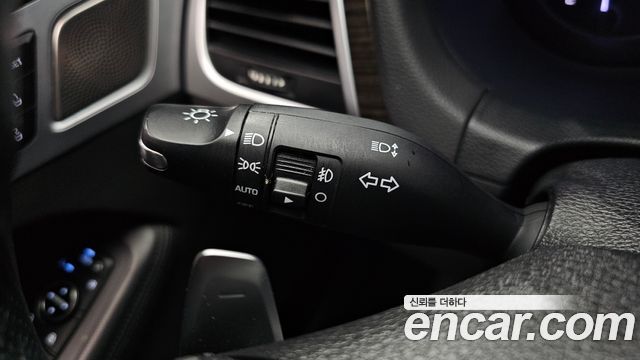 Genesis G80 2018 — photo 25