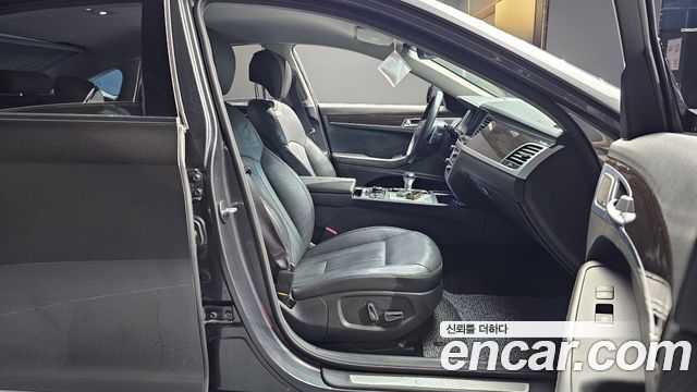 Genesis G80 2018 — photo 16