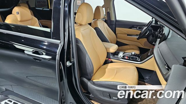 Kia Canival 2023 — photo 18