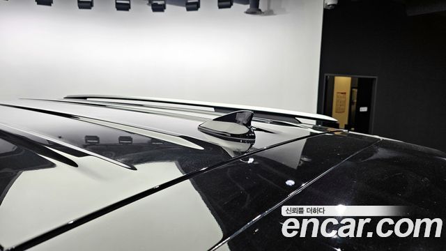 Kia Canival 2023 — photo 28