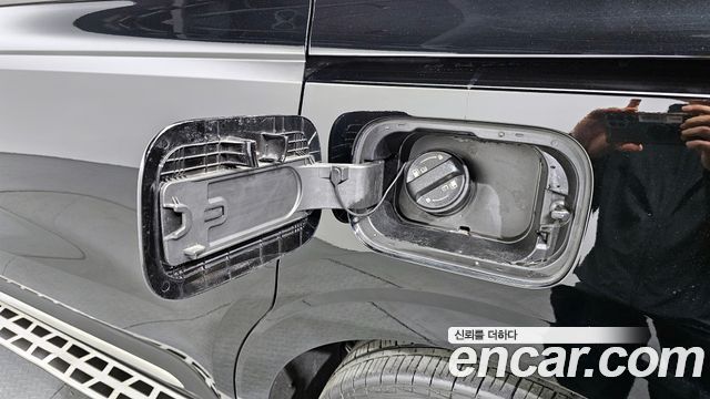 Kia Canival 2023 — photo 29