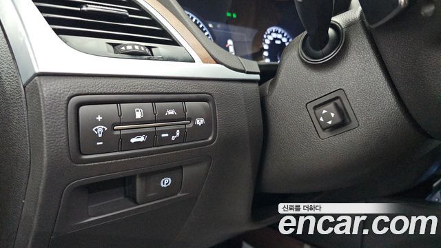 Hyundai Genesis 2015 — photo 18