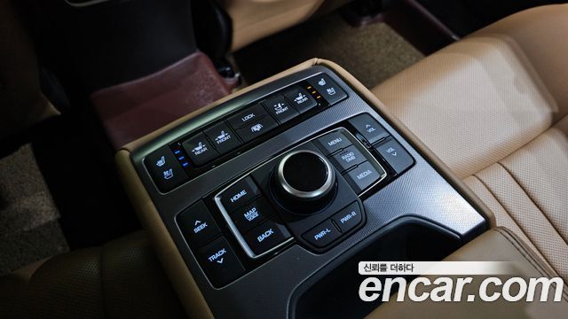 Hyundai Genesis 2015 — photo 19