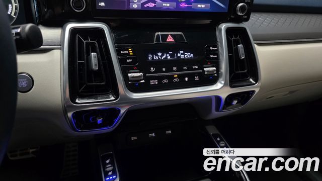 Kia Sorento 2021 — photo 23