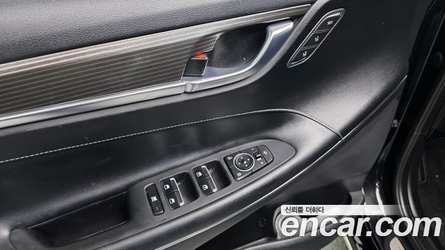 Hyundai Grandeur 2018 — photo 12