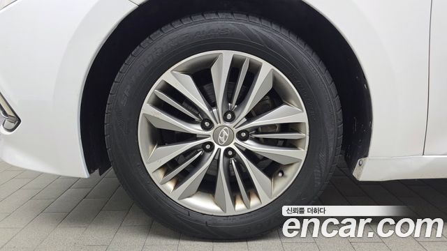 Hyundai Grandeur 2015 — photo 5