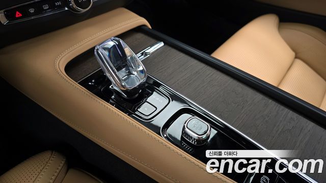 Volvo S90 2023 — photo 12