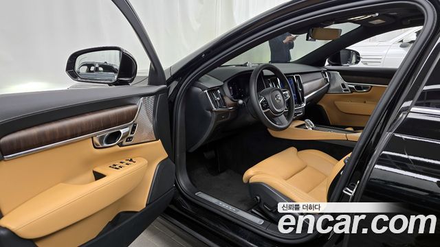 Volvo S90 2023 — photo 13