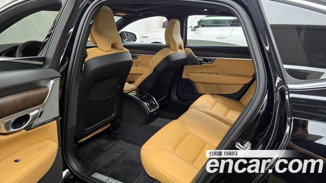 Volvo S90 2023 — photo 17