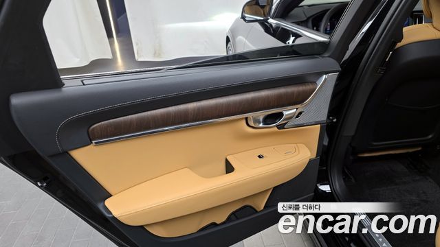 Volvo S90 2023 — photo 15