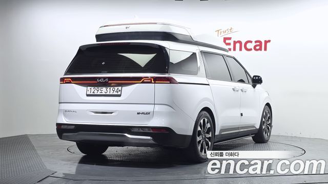 Kia Canival 2022 — photo 2