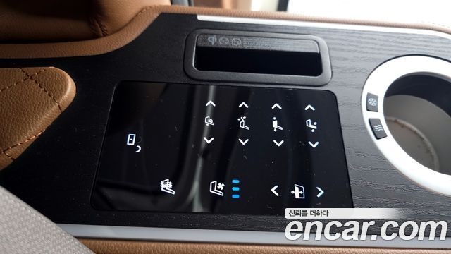 Kia Canival 2022 — photo 17