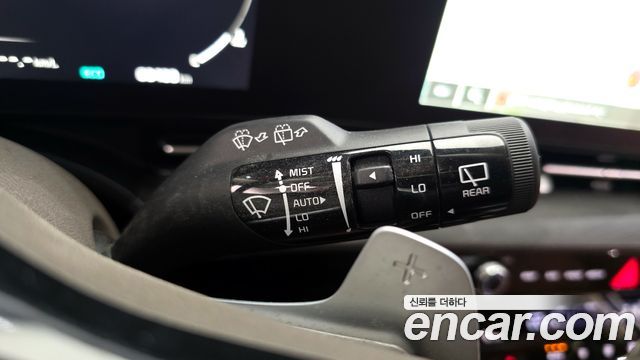 Kia Canival 2022 — photo 18