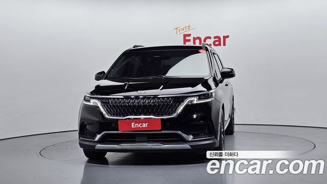 Kia Canival 2021 — photo 3