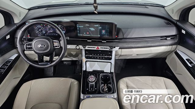 Kia Canival 2021 — photo 10