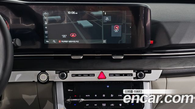 Kia Canival 2021 — photo 20