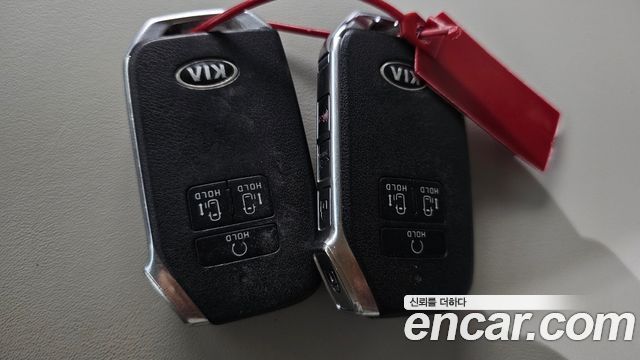 Kia Canival 2021 — photo 33