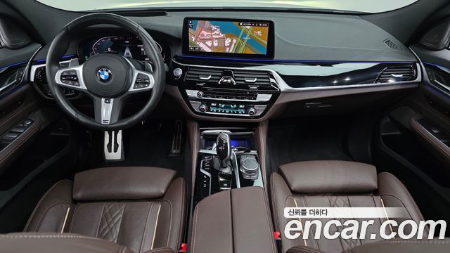 BMW Gran Turismo 2024 — photo 7