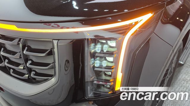 Kia Canival 2025 — photo 8