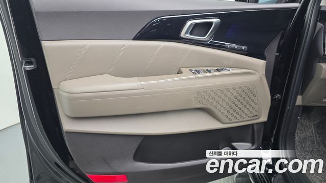 Kia Canival 2025 — photo 15