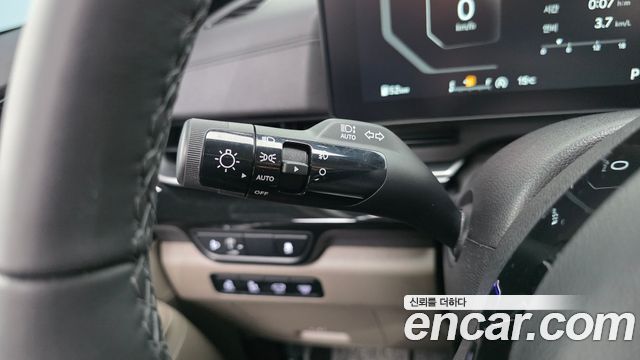 Kia Canival 2025 — photo 30